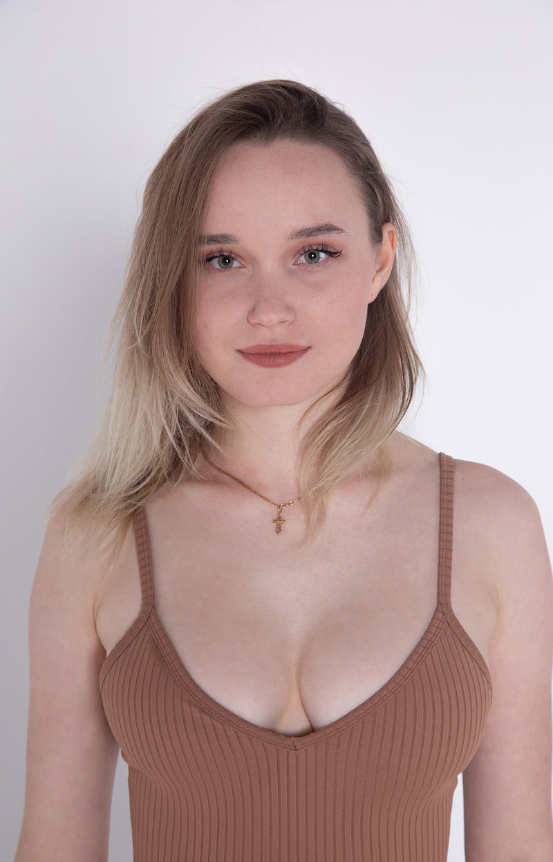 Александра, 21 год, 3 размер груди